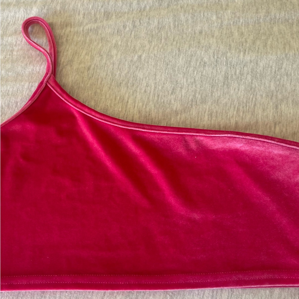 One Shoulder Crop Top